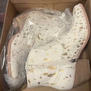 Dolce Vita Western Boot size 9